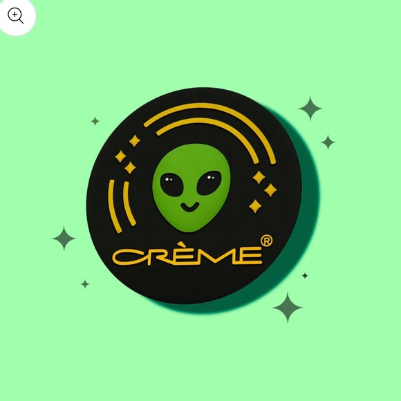 The Creme Shop Extra AF Compact Mirror - Picture 4 of 4